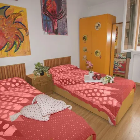 Sleeps 6 Pool * 이스프라