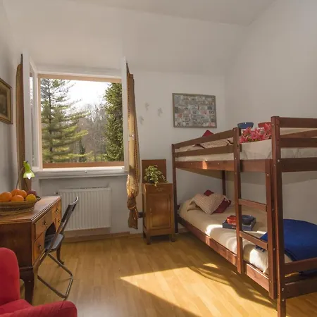 Dom wakacyjny Sleeps 6 Pool Ispra