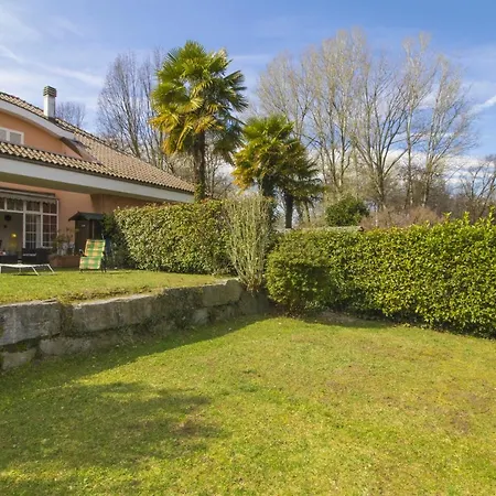Sleeps 6 Pool Сasa de vacaciones